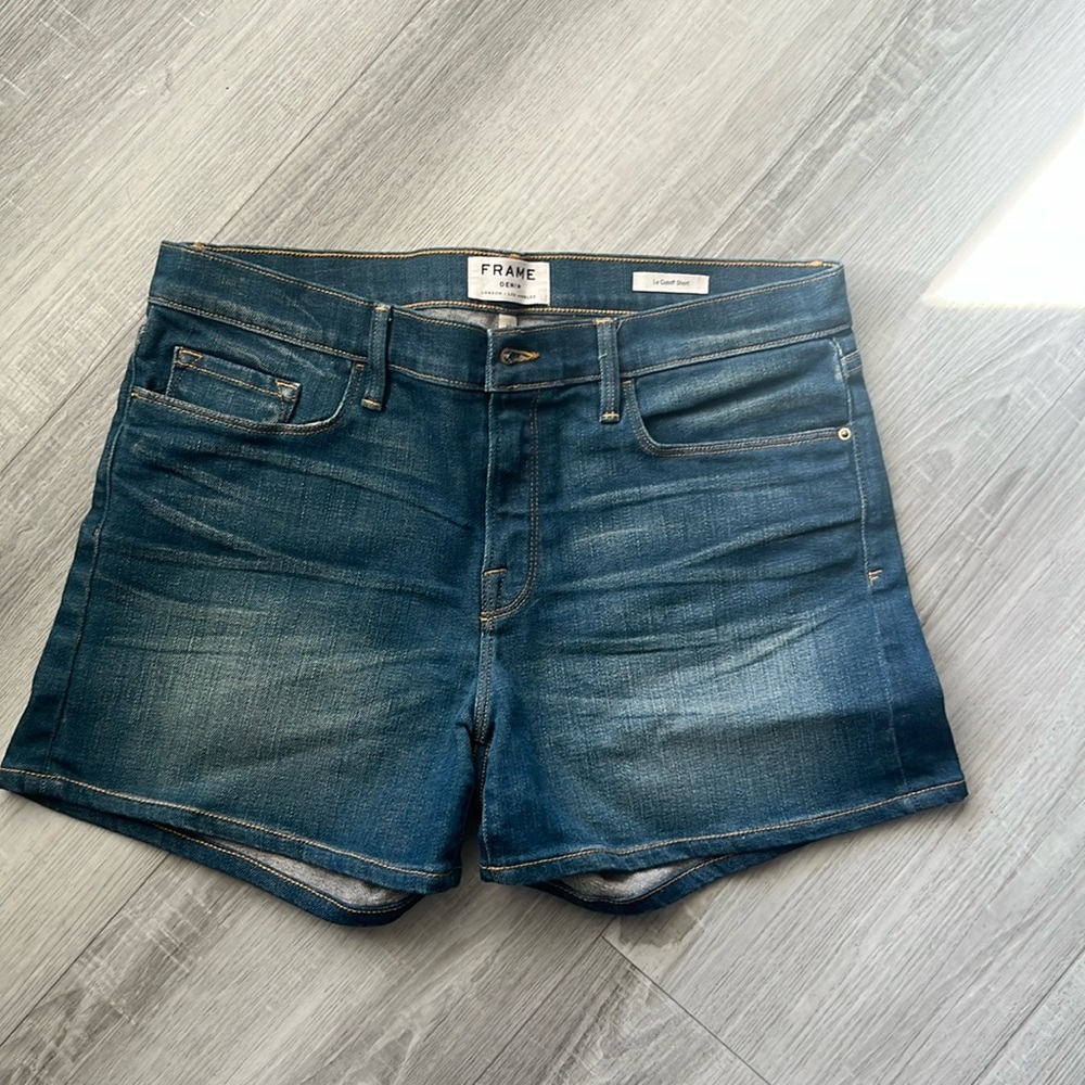 Frame denim shorts size 31
